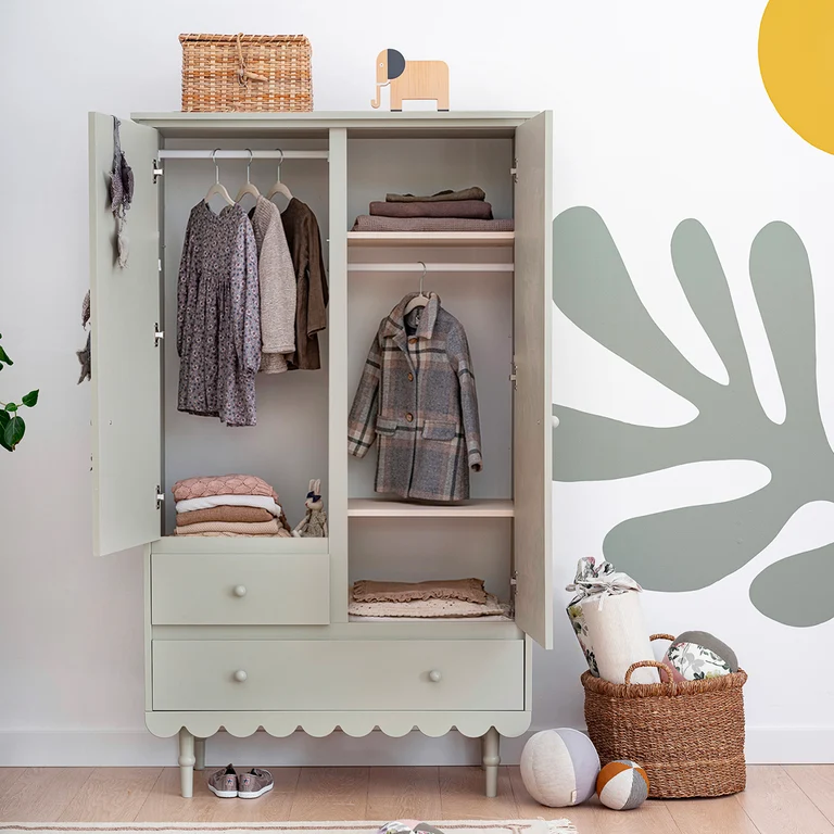 Commode 3 tiroirs et armoire 2 portes Wood Luck Babushka Olive