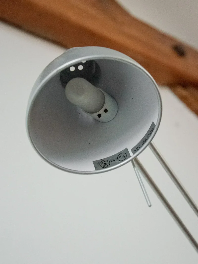 Julien, le lampadaire en métal N°239