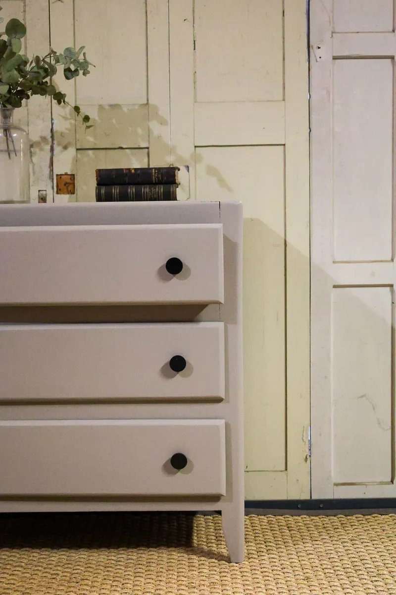 Garance, la commode grise en bois N°193