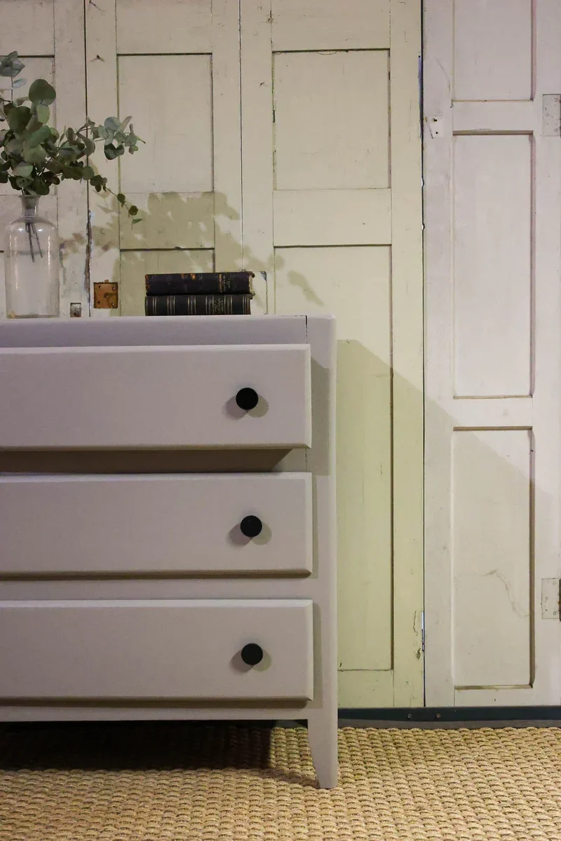 Garance, la commode grise en bois N°193
