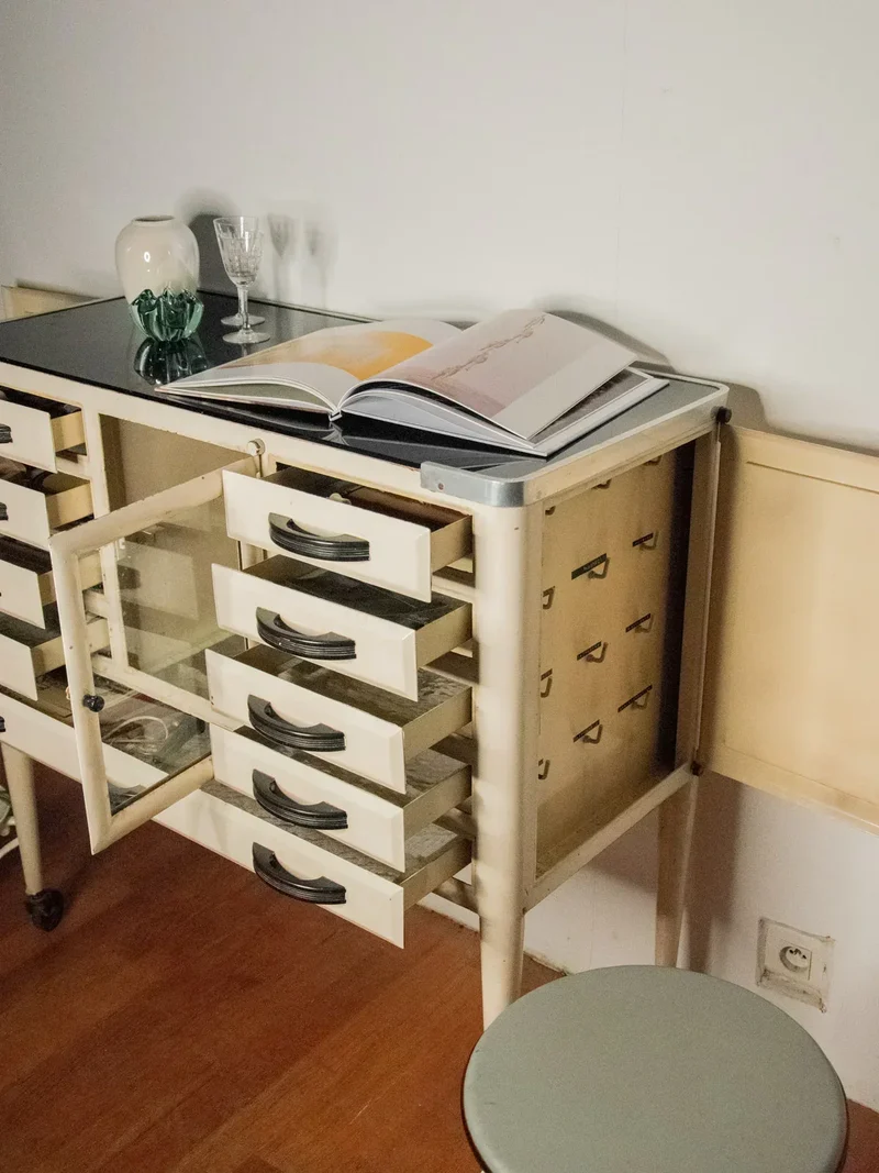 Fernand, le meuble de métier en métal N°172