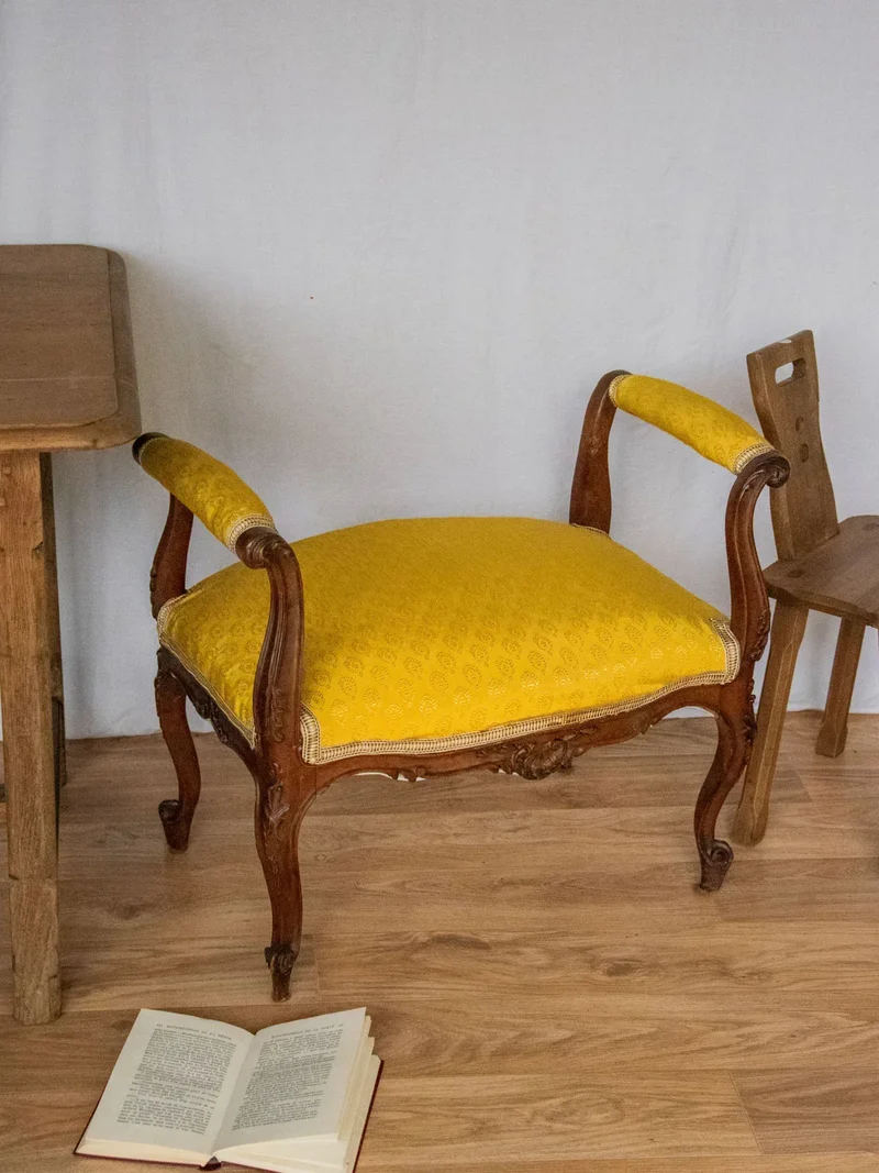 Jean-Philippe, la petite banquette en bois N°73