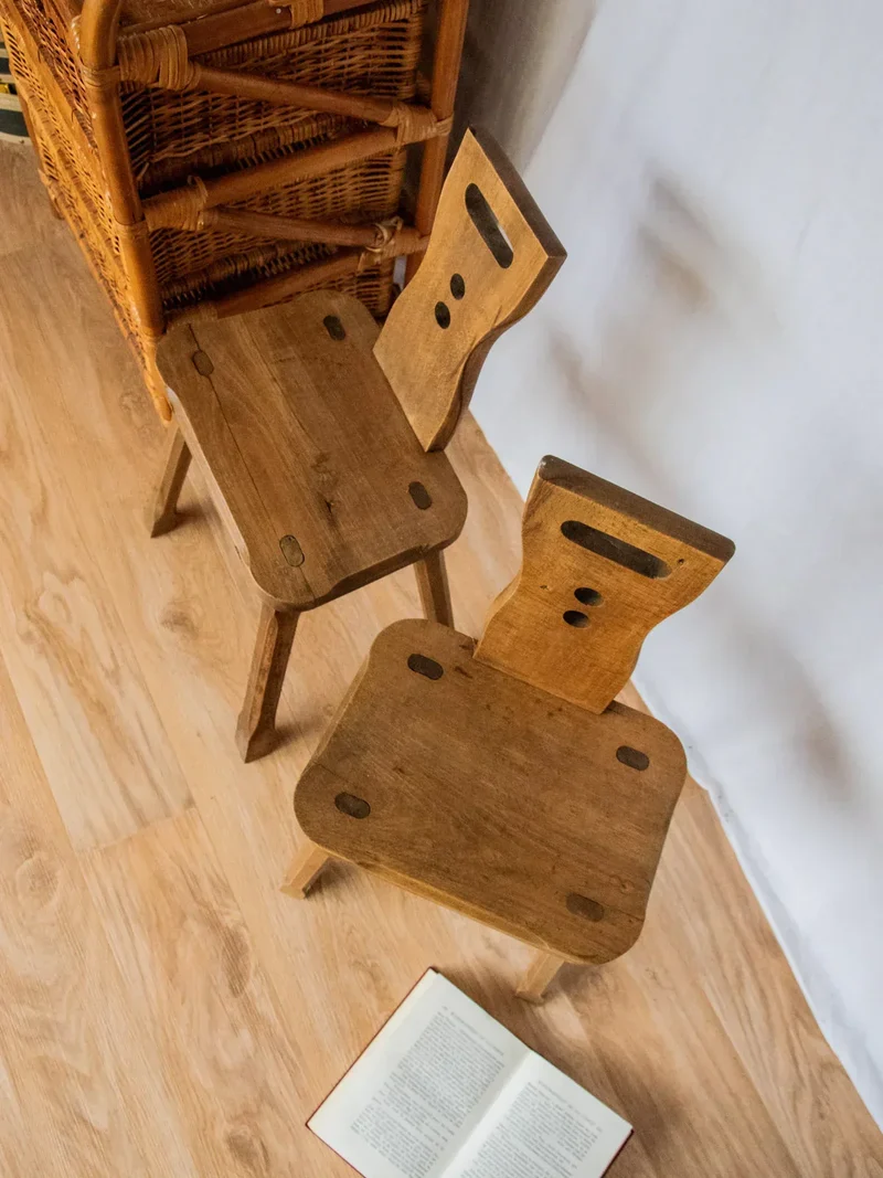 Ernestine, la paire de chaises pour enfant en bois N°271