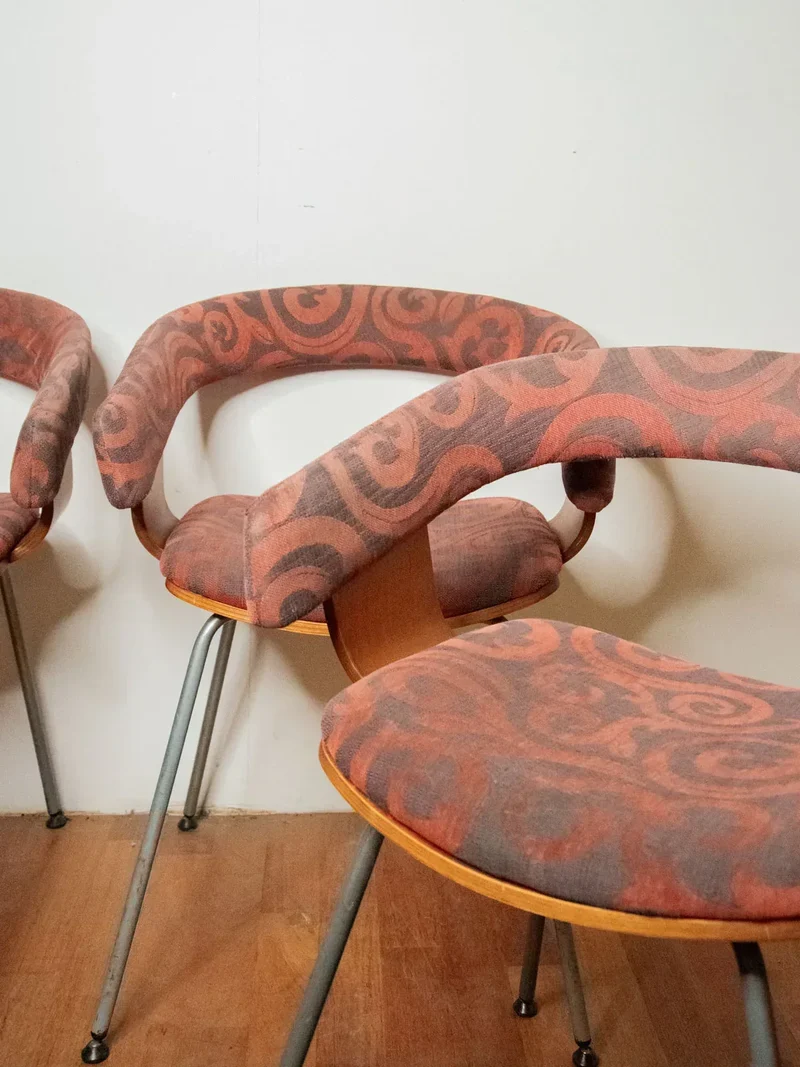 Alma, le lot de 4 chaises John Coleman N°1056
