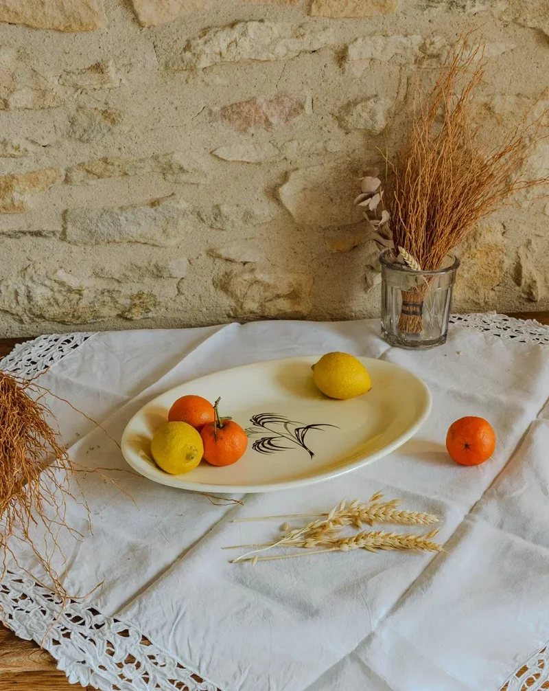 Nestor, le plat de service en faïence N°482