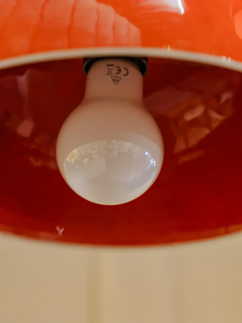 Paulette, la lampe baladeuse en céramique orange N°102
