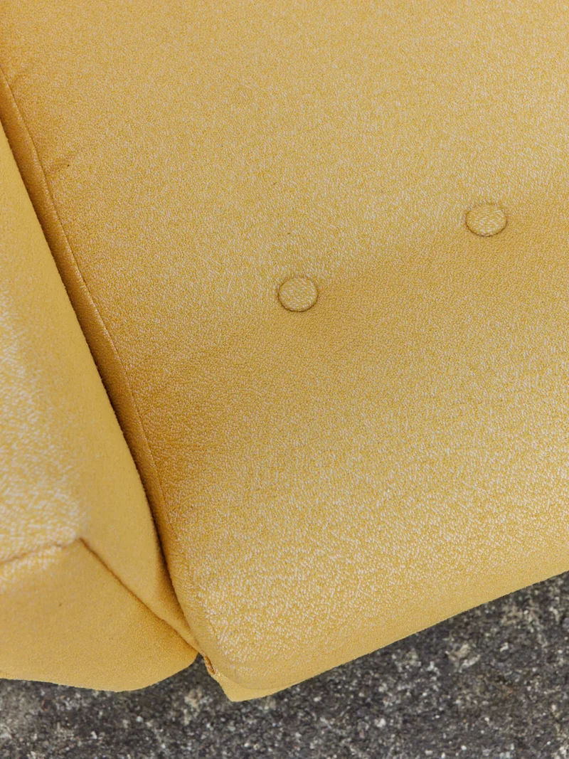 Jakob, le fauteuil en tissu N°708