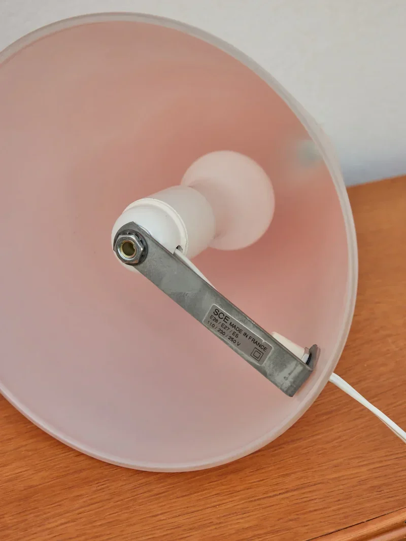 Julia, la lampe à poser en verre N°504