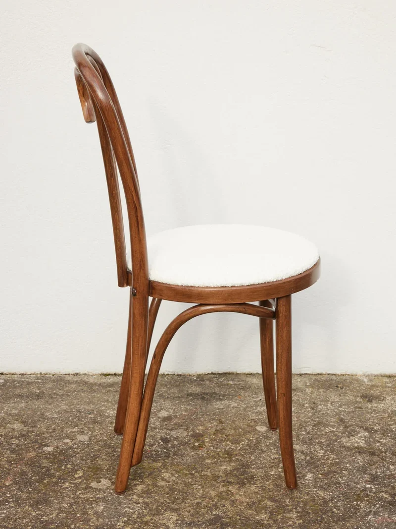 Claude, le lot de 6 chaises en bois N°784