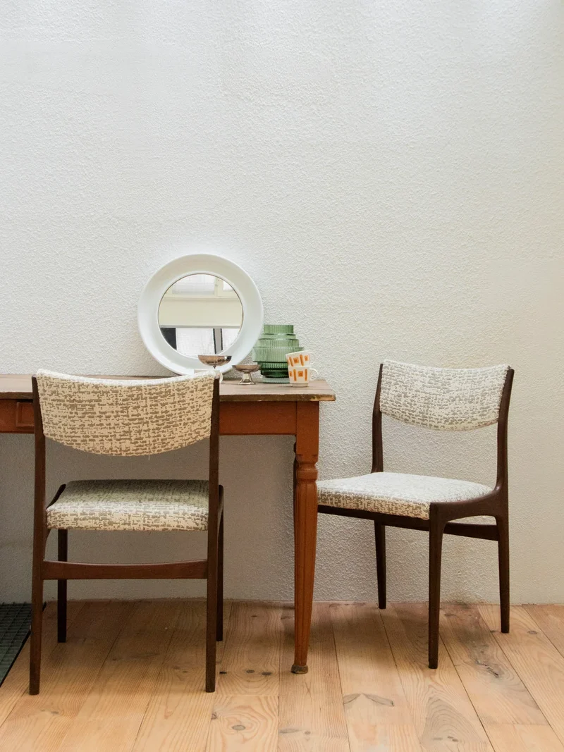 Alma, la paire de chaises scandinaves N°1079
