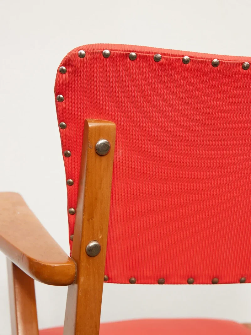 Jakob, le fauteuil en simili cuir N°706