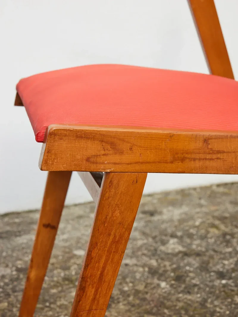 Jakob, le fauteuil en simili cuir N°706