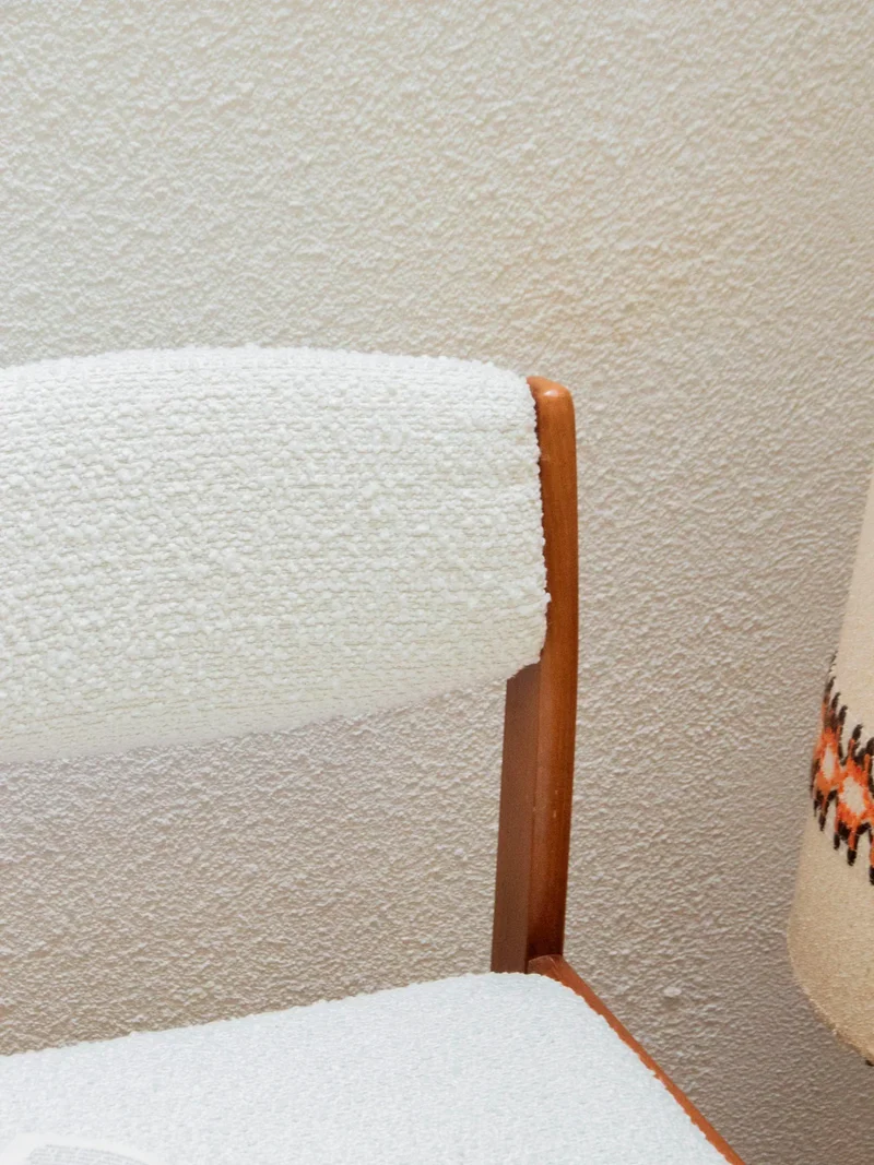 Alma, la paire de chaises en bois et tissu N°1071