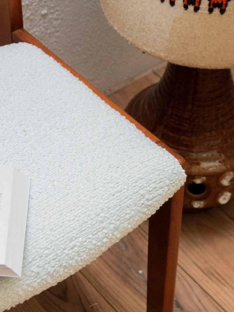 Alma, la paire de chaises en bois et tissu N°1071
