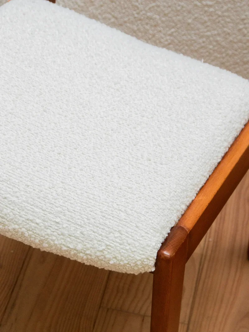 Alma, la paire de chaises en bois et tissu N°1071
