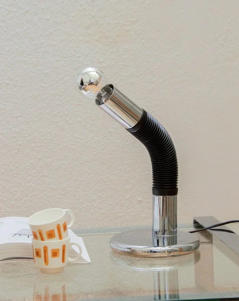 Julia, la lampe à poser E. Bellini N°540