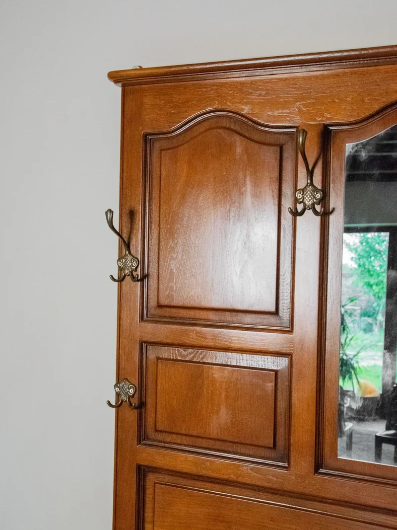 Max, le porte-manteau en bois N°203