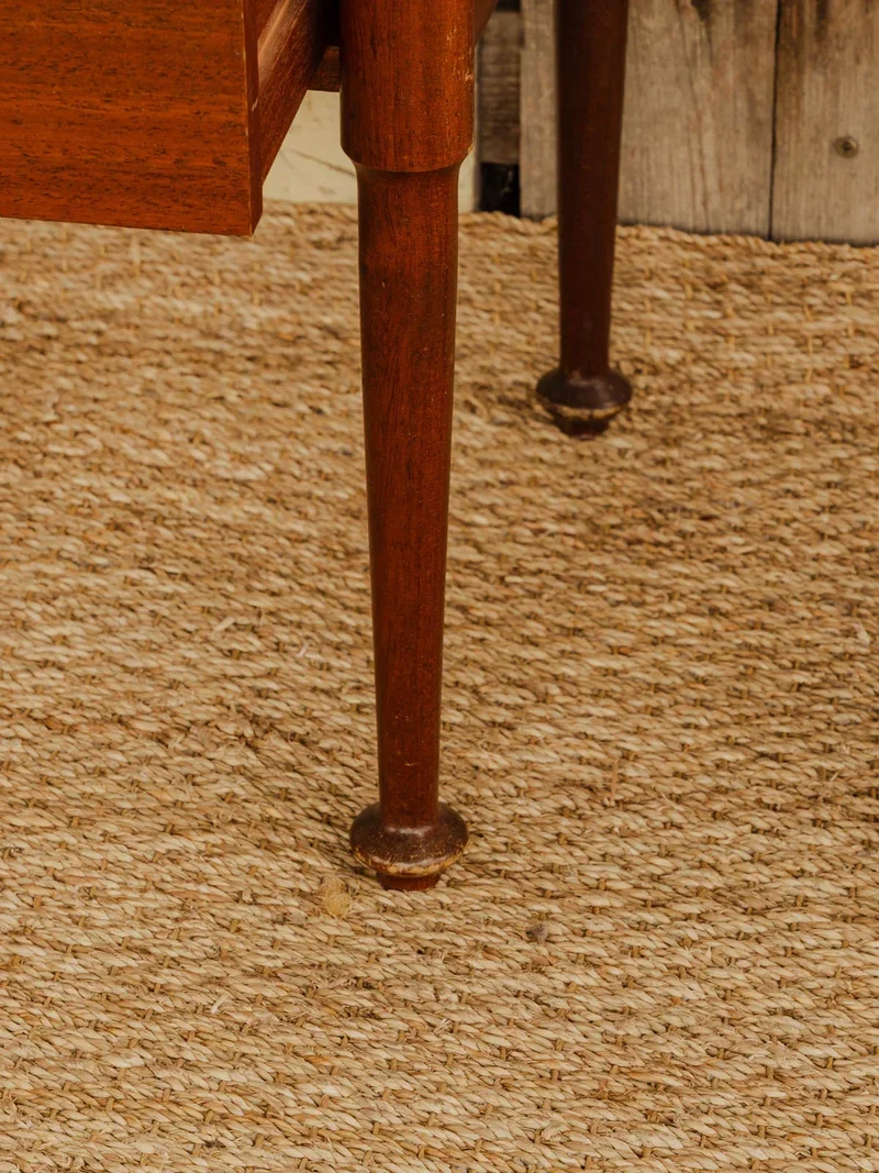 Odile, la table de chevet en bois N°589