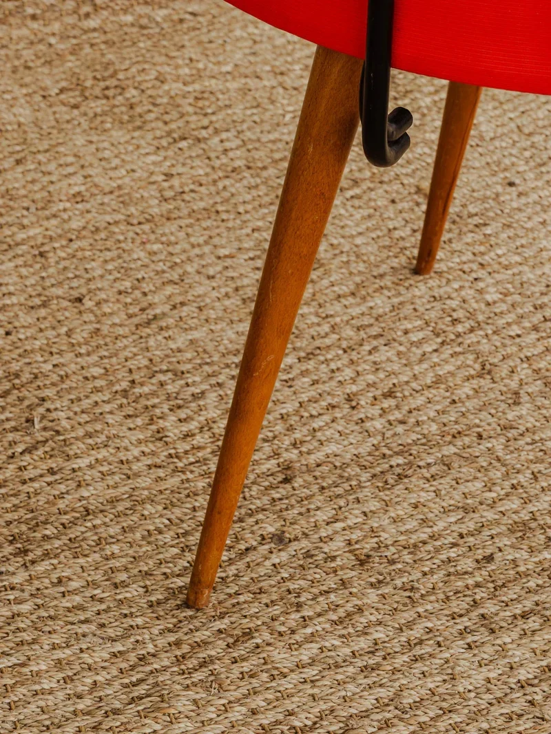 Alma, la paire de chaises en bois N°1059