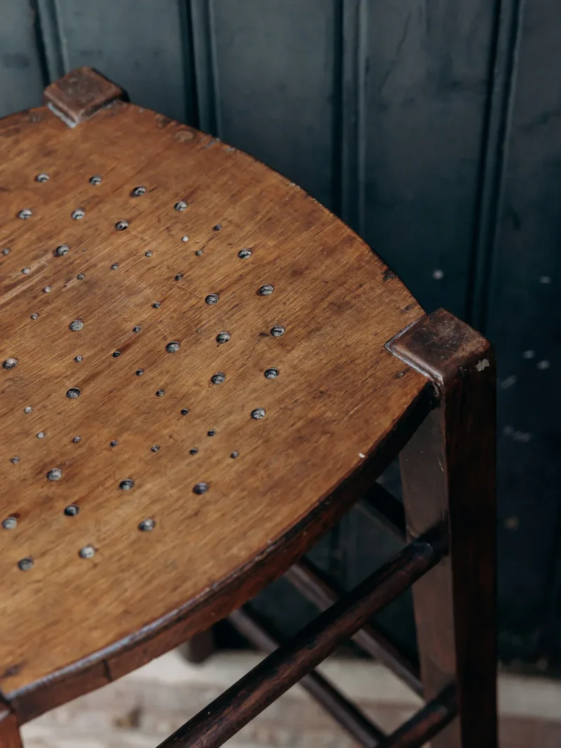Gaston, le tabouret de bar en bois N°115