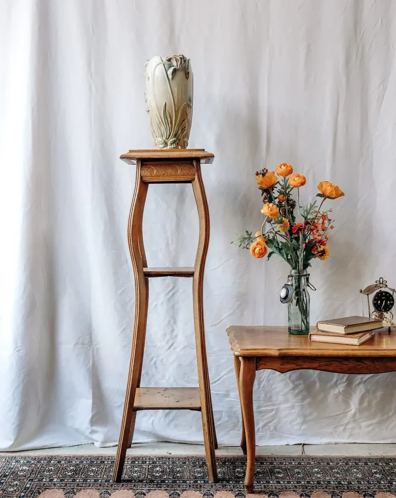 Francine, la grande sellette en bois et marbre N°532