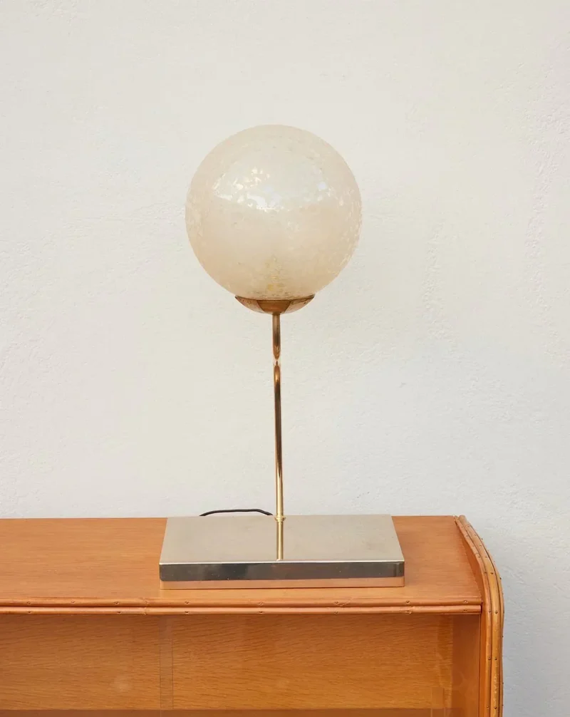 Julia, la lampe à poser en laiton N°503