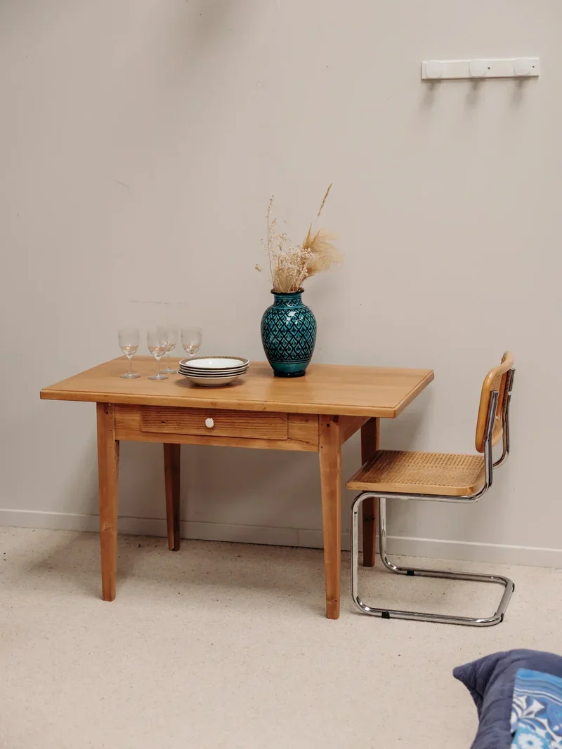 Romy, la table de ferme en bois clair N°448
