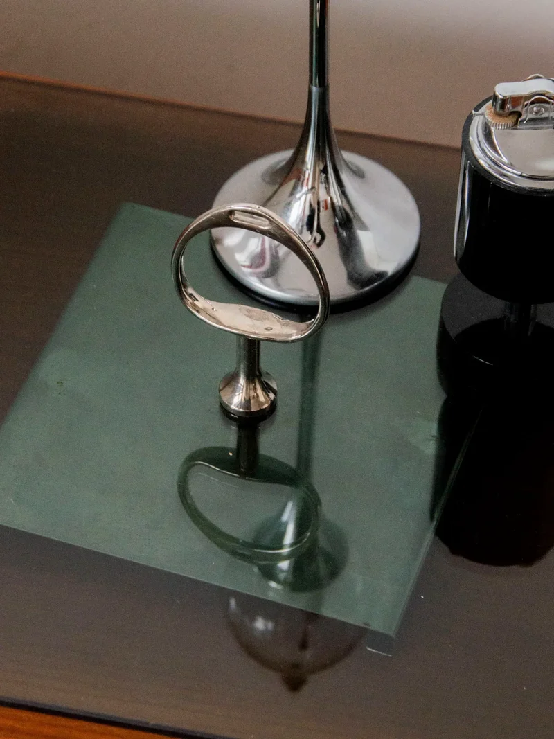 Marcel, le plateau en verre Space Age N°117