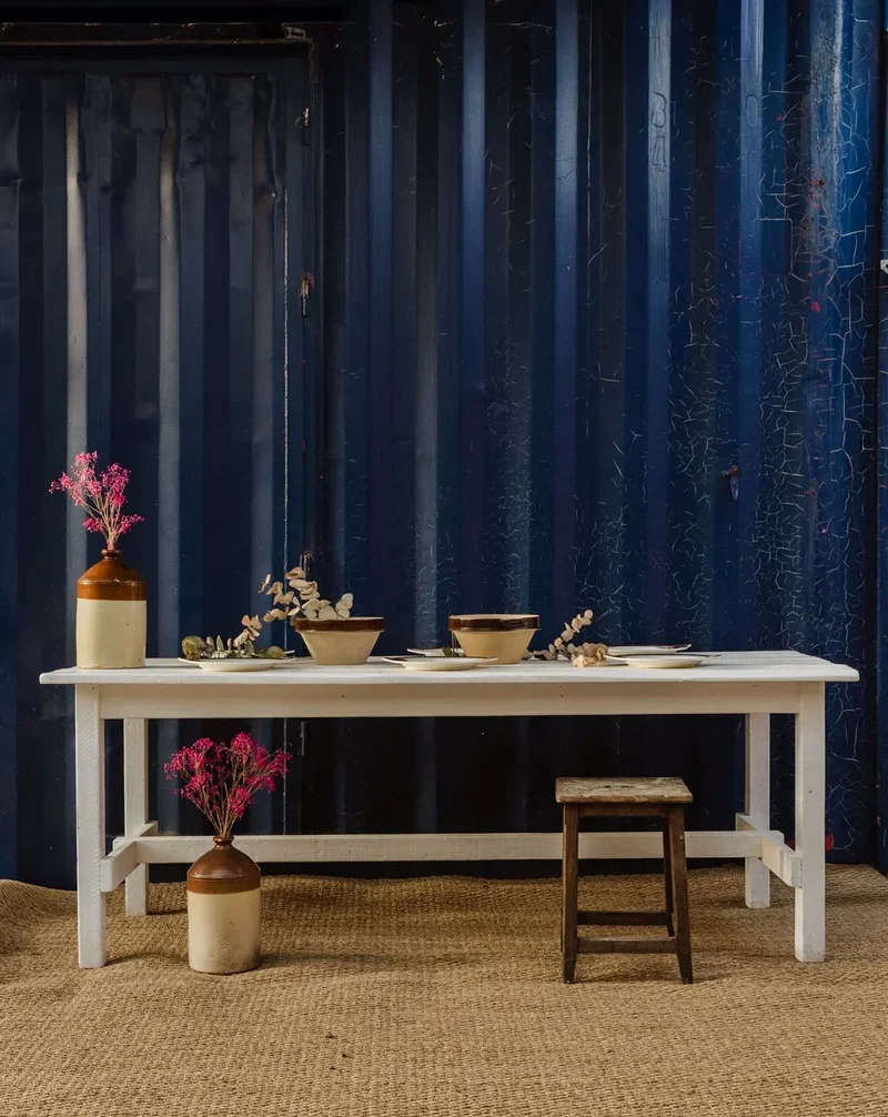Romy, la table à manger en bois N°456