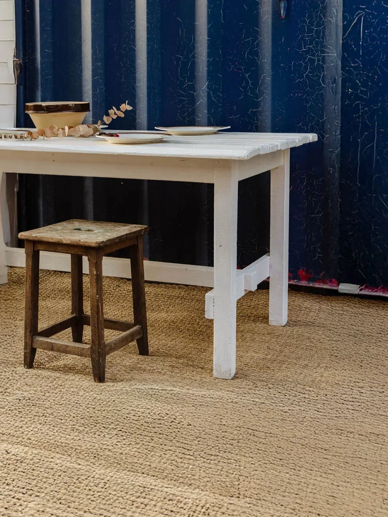 Romy, la table à manger en bois N°456