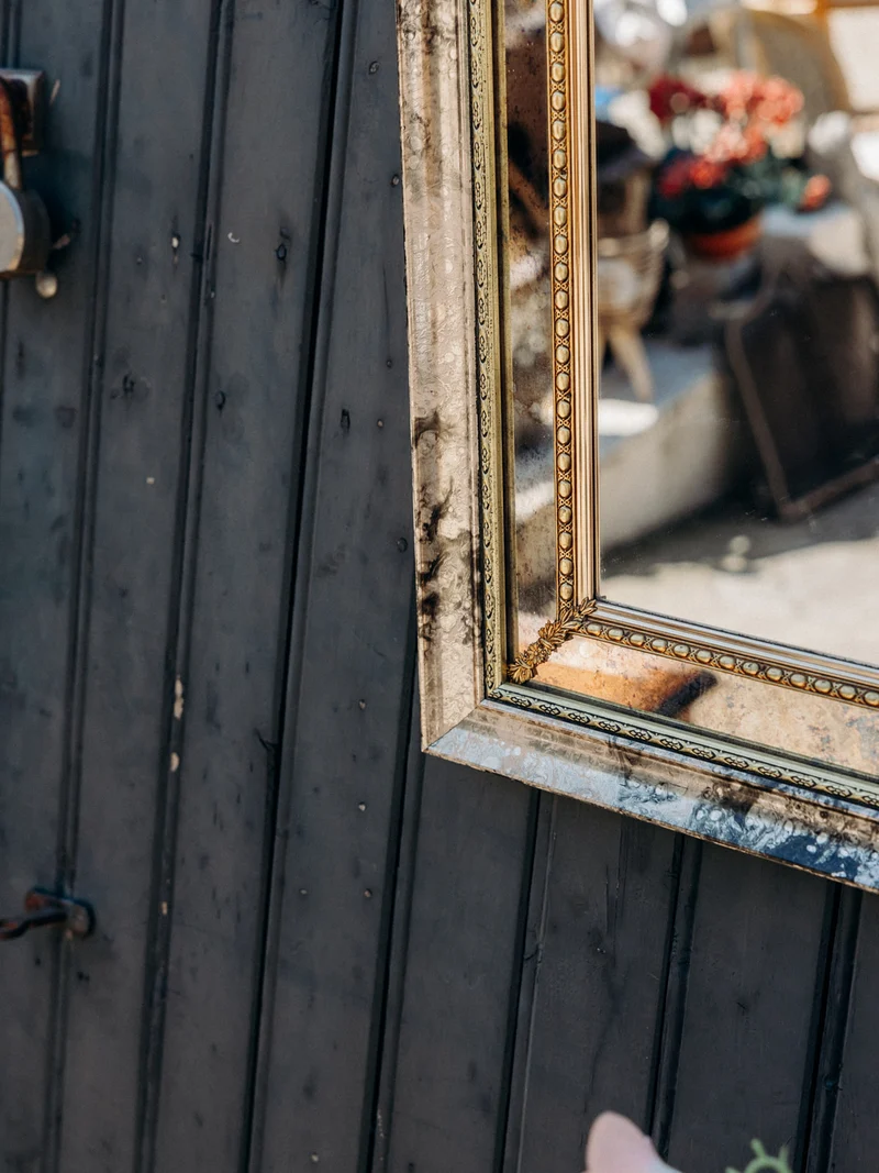 Georges, le miroir effet marbre N°611