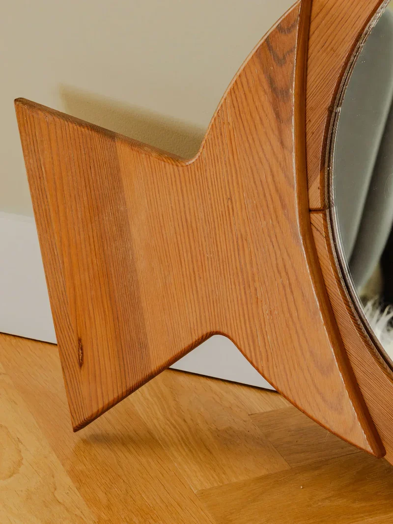 Igor, le miroir en bois N°820