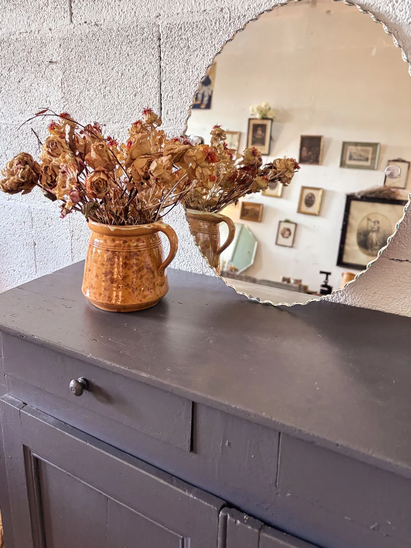Gilbert, le buffet parisien en bois N°485