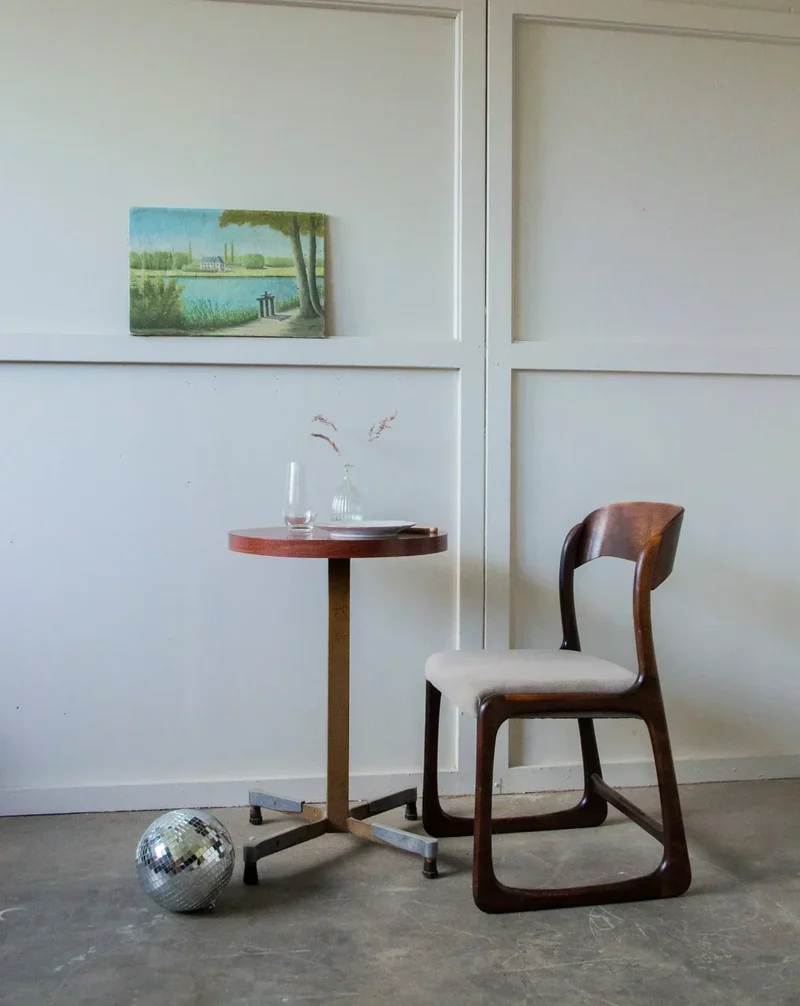 Karla, la petite table à manger N°410
