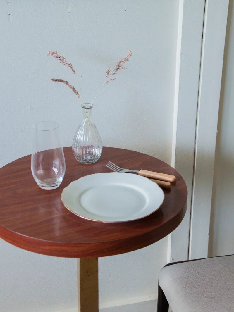 Karla, la petite table à manger N°410