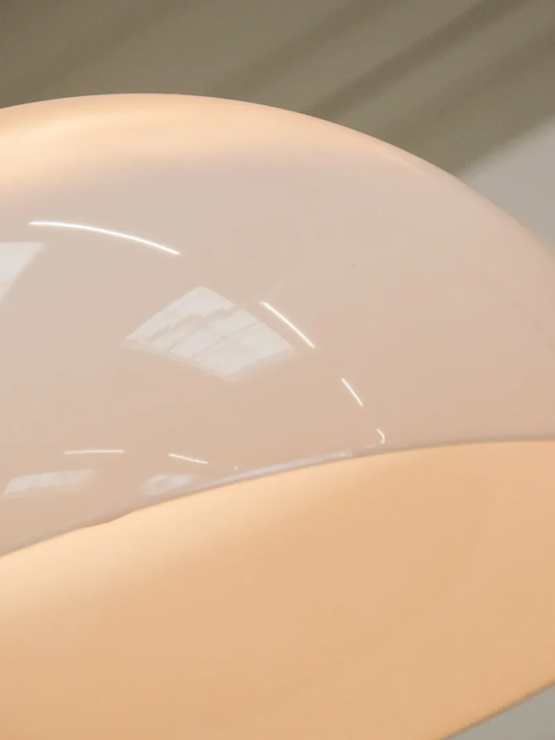 Sonia, la suspension en plexiglass N°135