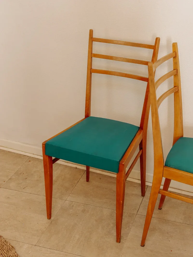 Alma, la chaise en bois verte N°869