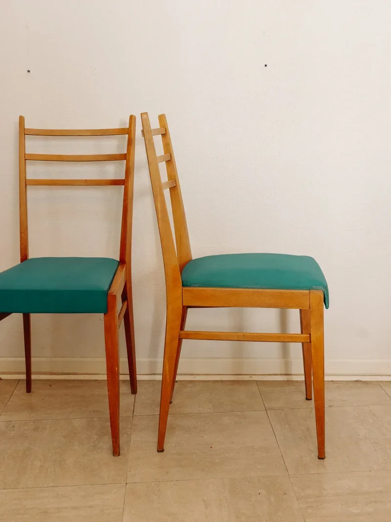 Alma, la chaise en bois verte N°869