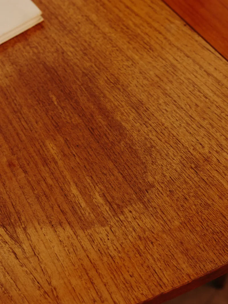 Karla, la table à manger transformable N°404
