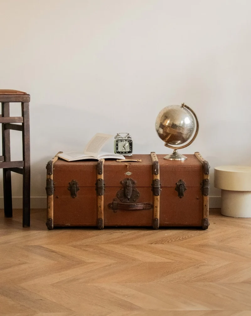 Lucienne, la grande malle en bois N°200