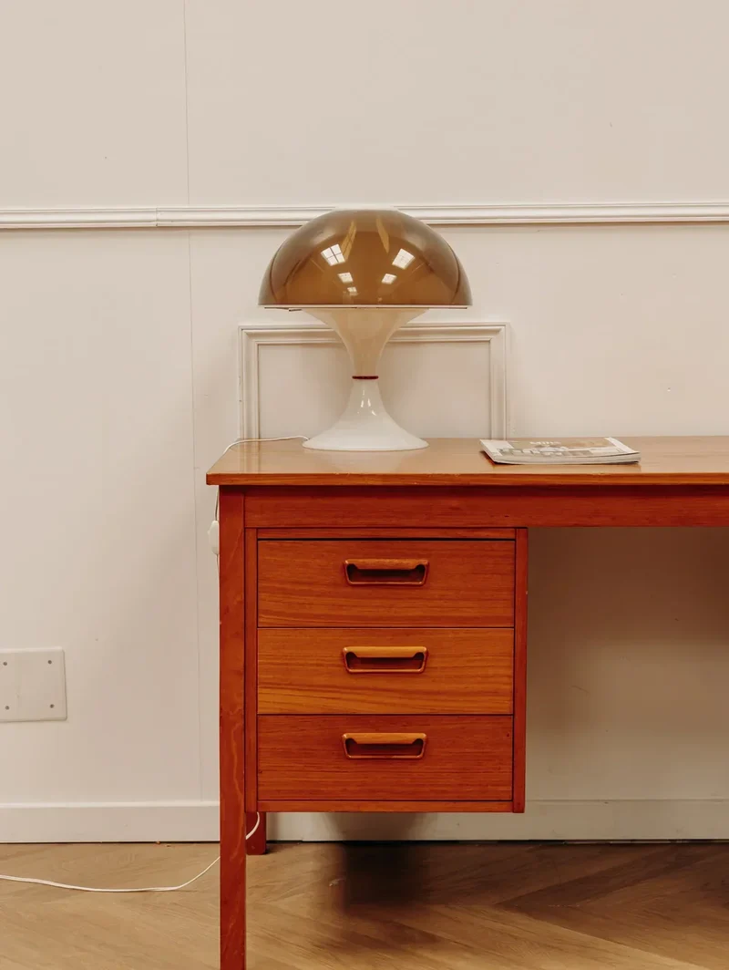Yvan, le bureau scandinave N°160
