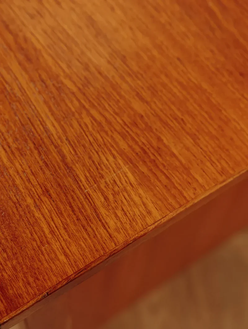 Yvan, le bureau scandinave N°160