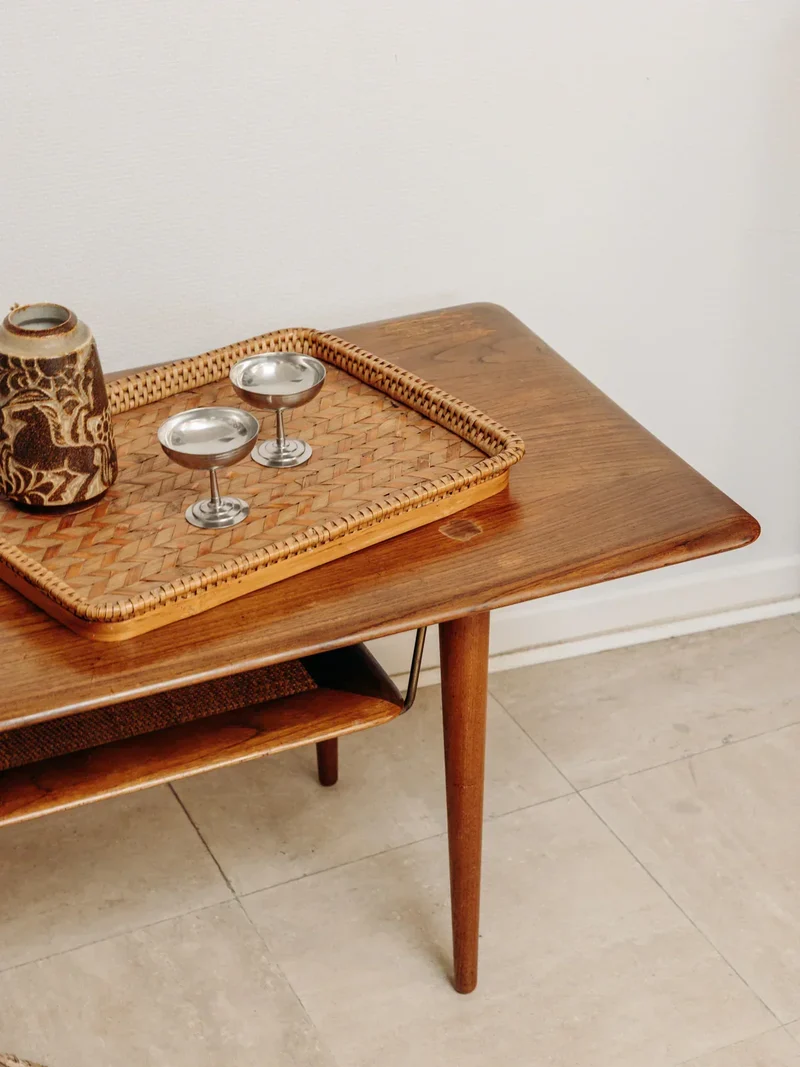 Donna, la table basse Peter Hvidt N°512