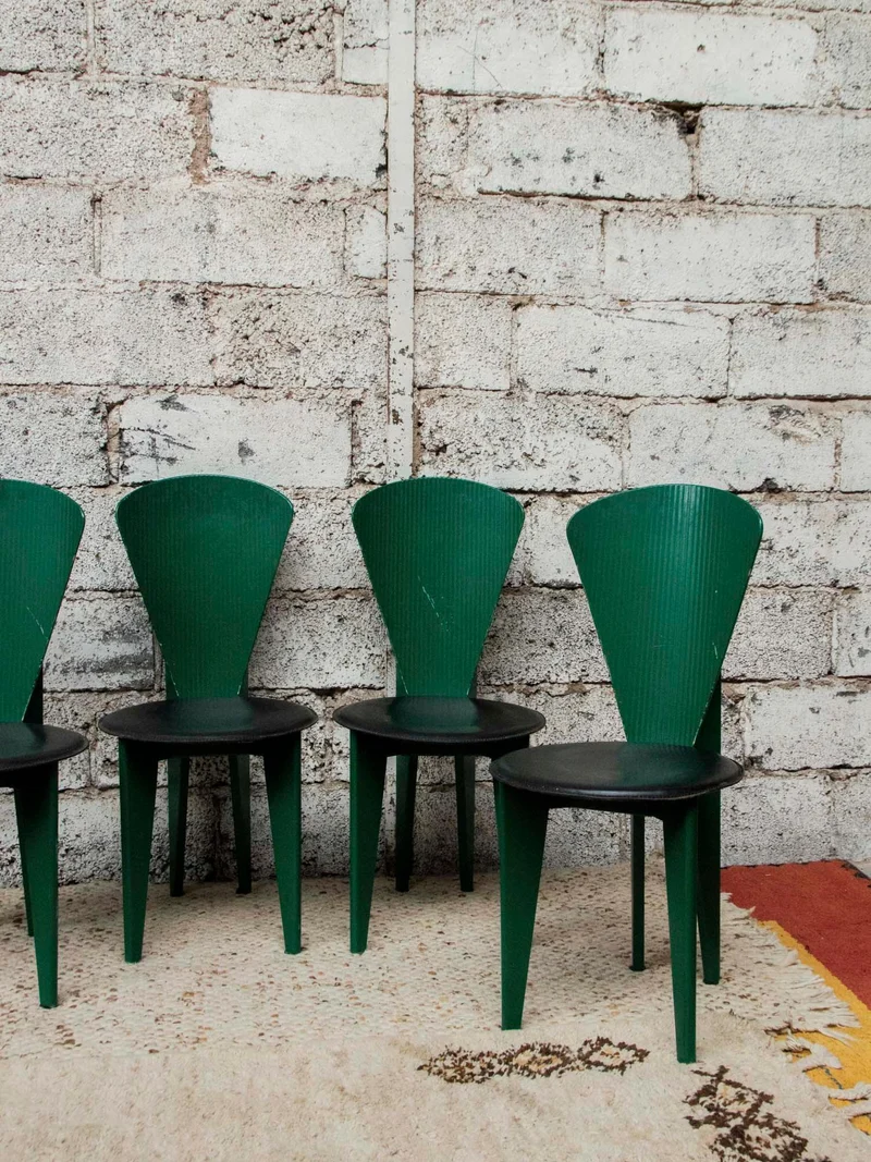 Alma, le lot de 4 chaises en simili N°990