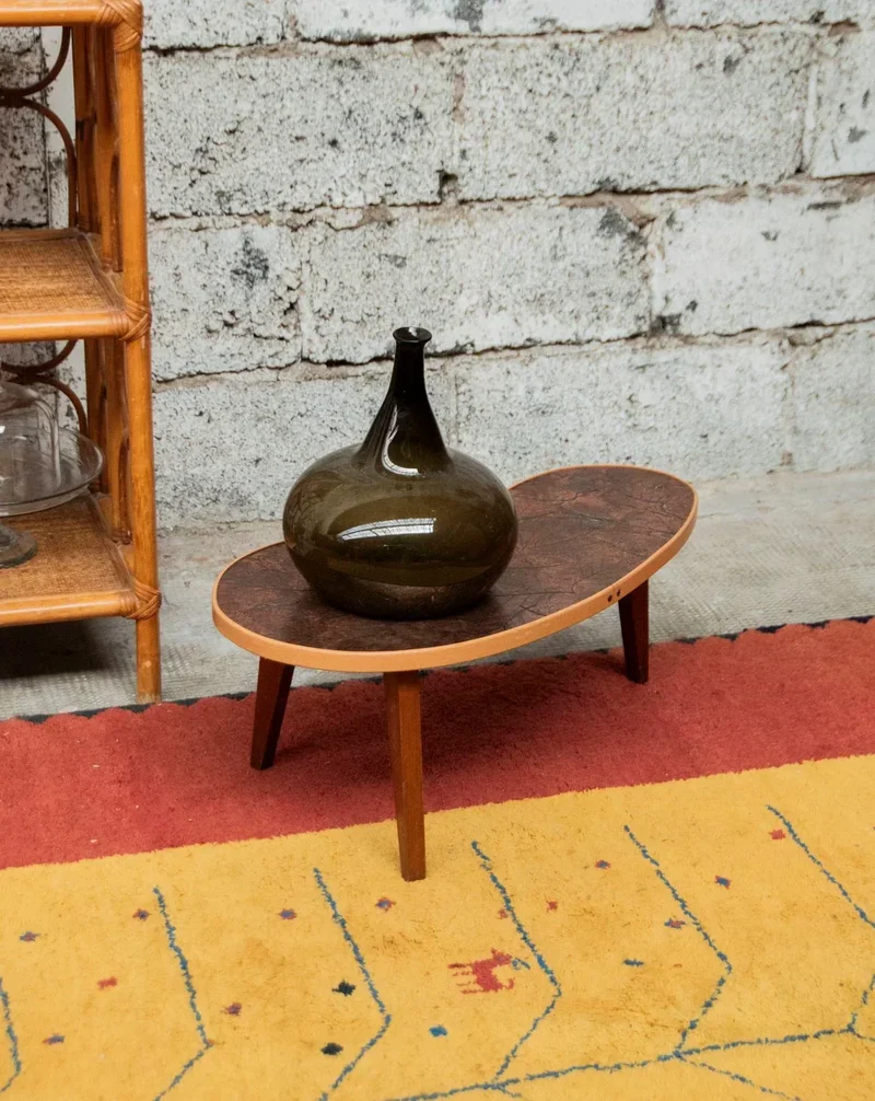 Hanna, la table d'appoint feuille N°675
