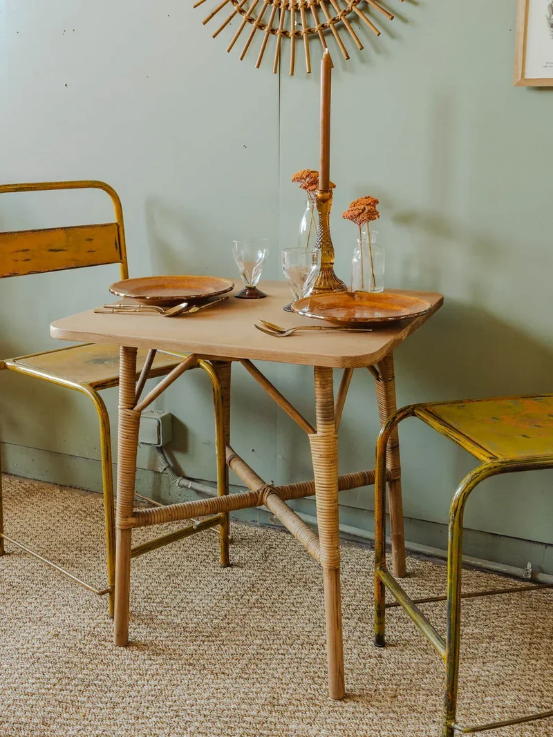 Léonie, la table basse en rotin N°295