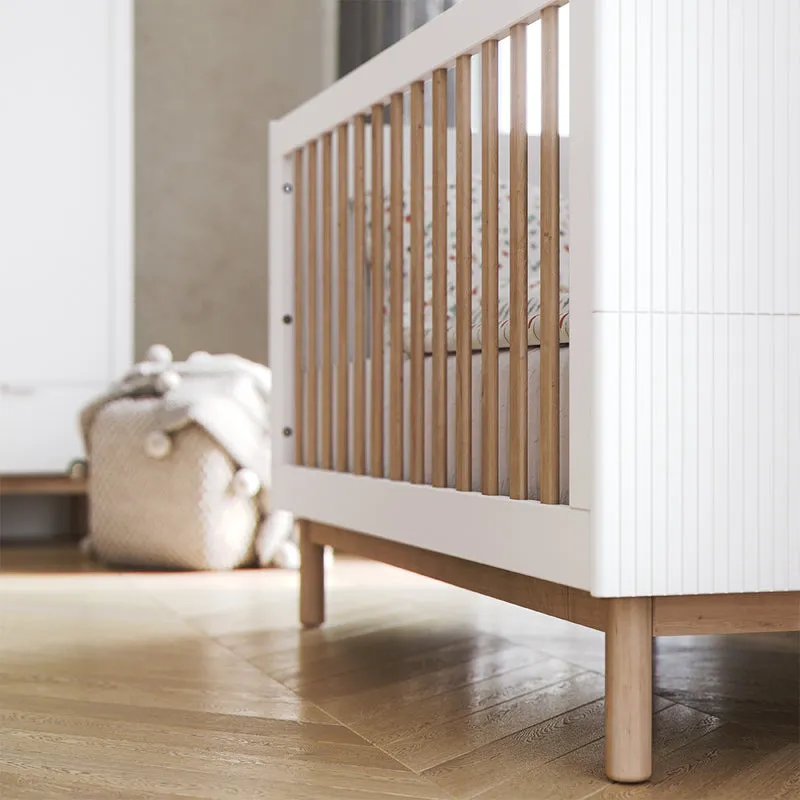 Lit évolutif 60x120 et commode 3 tiroirs Pinio Miloo Blanc