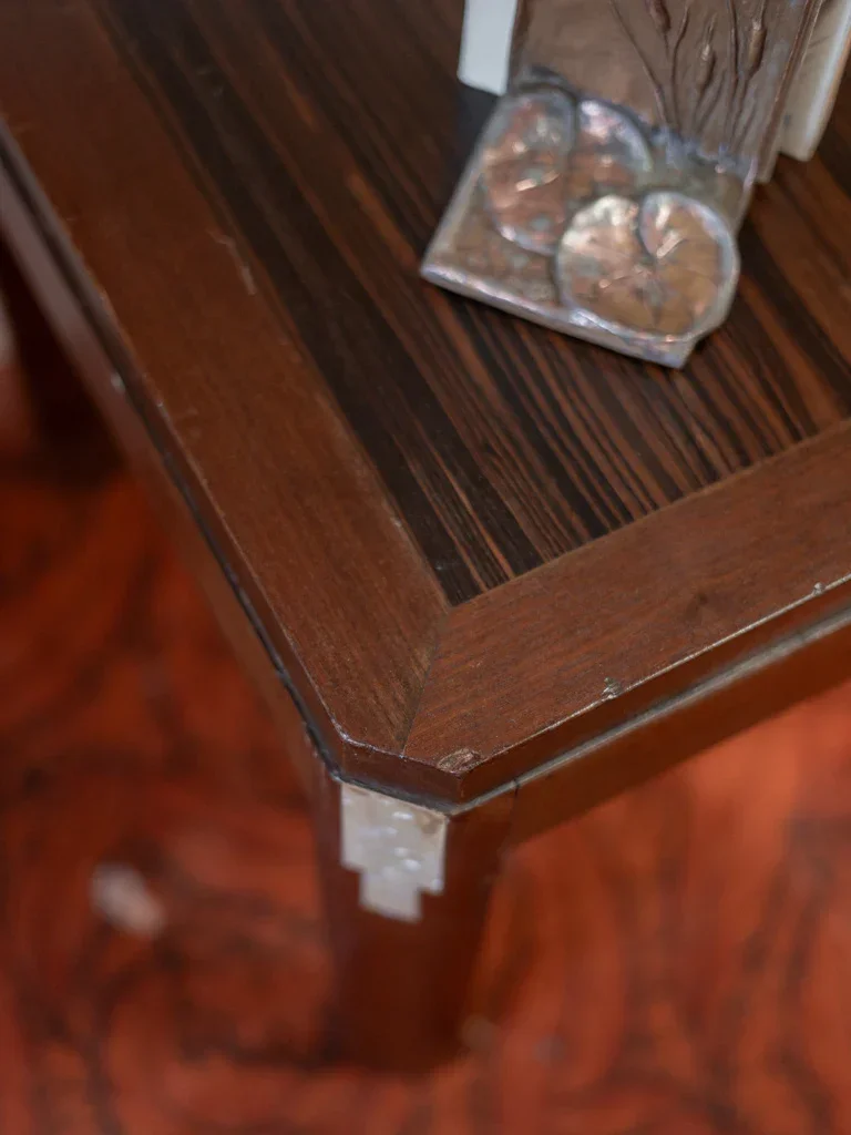 Hanna, la table d'appoint en palissandre N°609