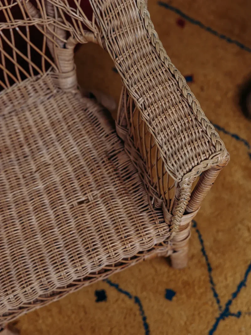 Marcus, le fauteuil pour enfant en rotin N°26
