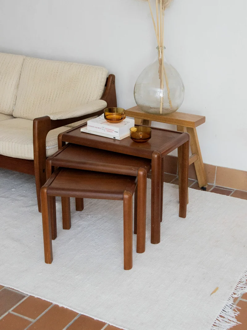 Barbara, les tables gigognes en bois N°92